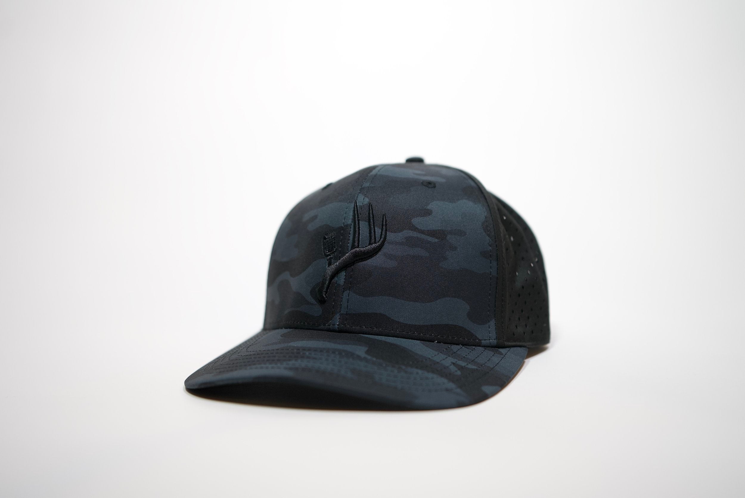 LEGACY YOUTH BLACK CAMO HAT