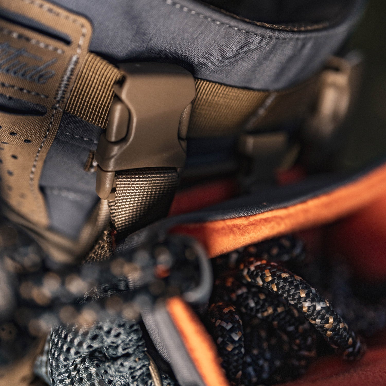 Operator Saddle Pouch - Gray